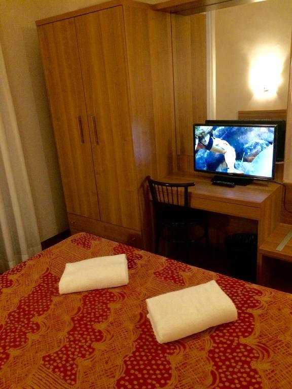 Royal Hotel Milán Habitación foto