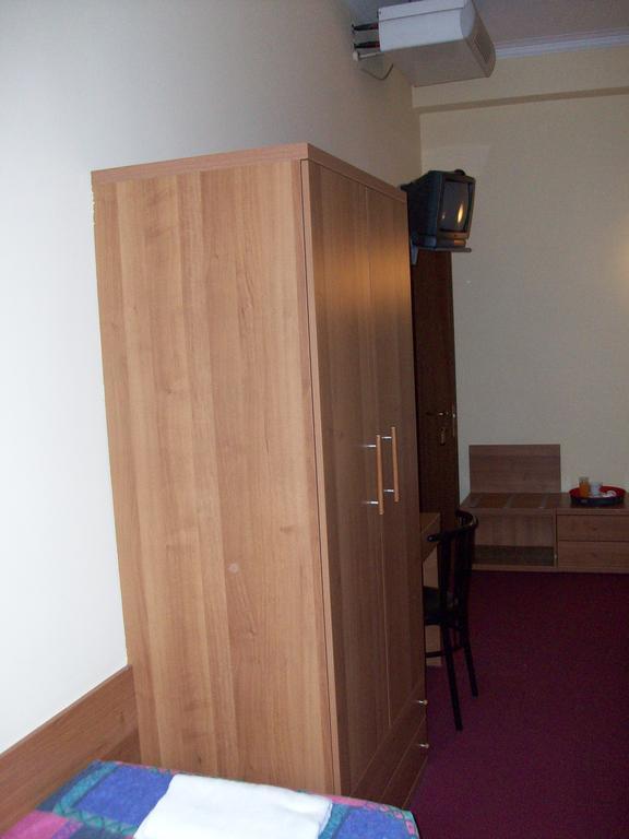 Royal Hotel Milán Habitación foto
